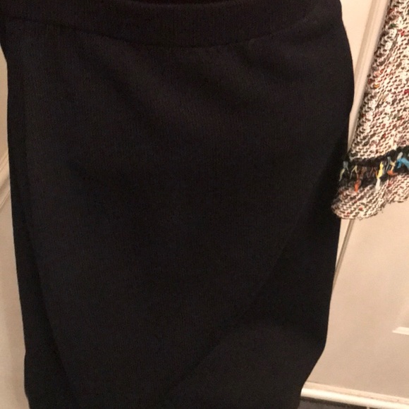 St.John Skirt - Picture 4 of 7